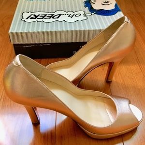 Oh Deer! Rose gold heels with red soles